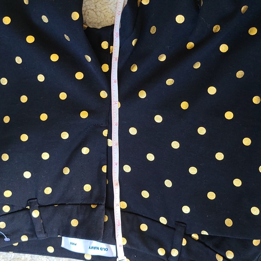 Old Navy Pixie Pants - image 7